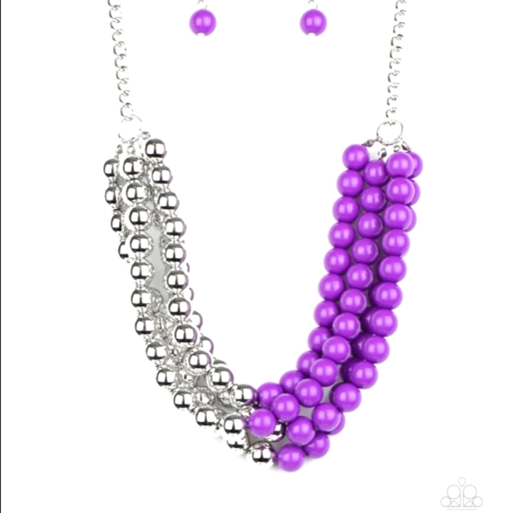 - New Paparazzi jewelry Accessories, purple and silver - Picture 1 of 1